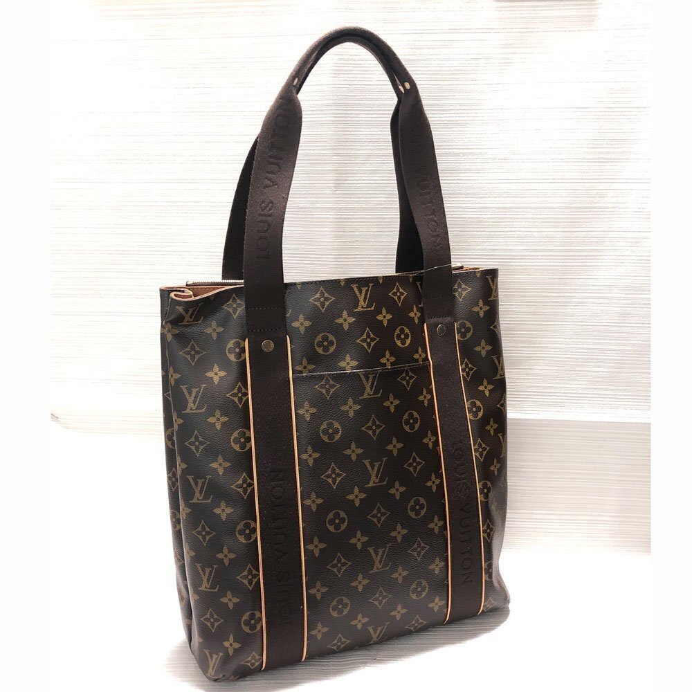 Louis Vuitton Cabas Beaubourg Monogram Shoulder Bag